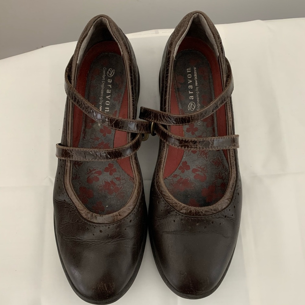 Aravon comfort flats